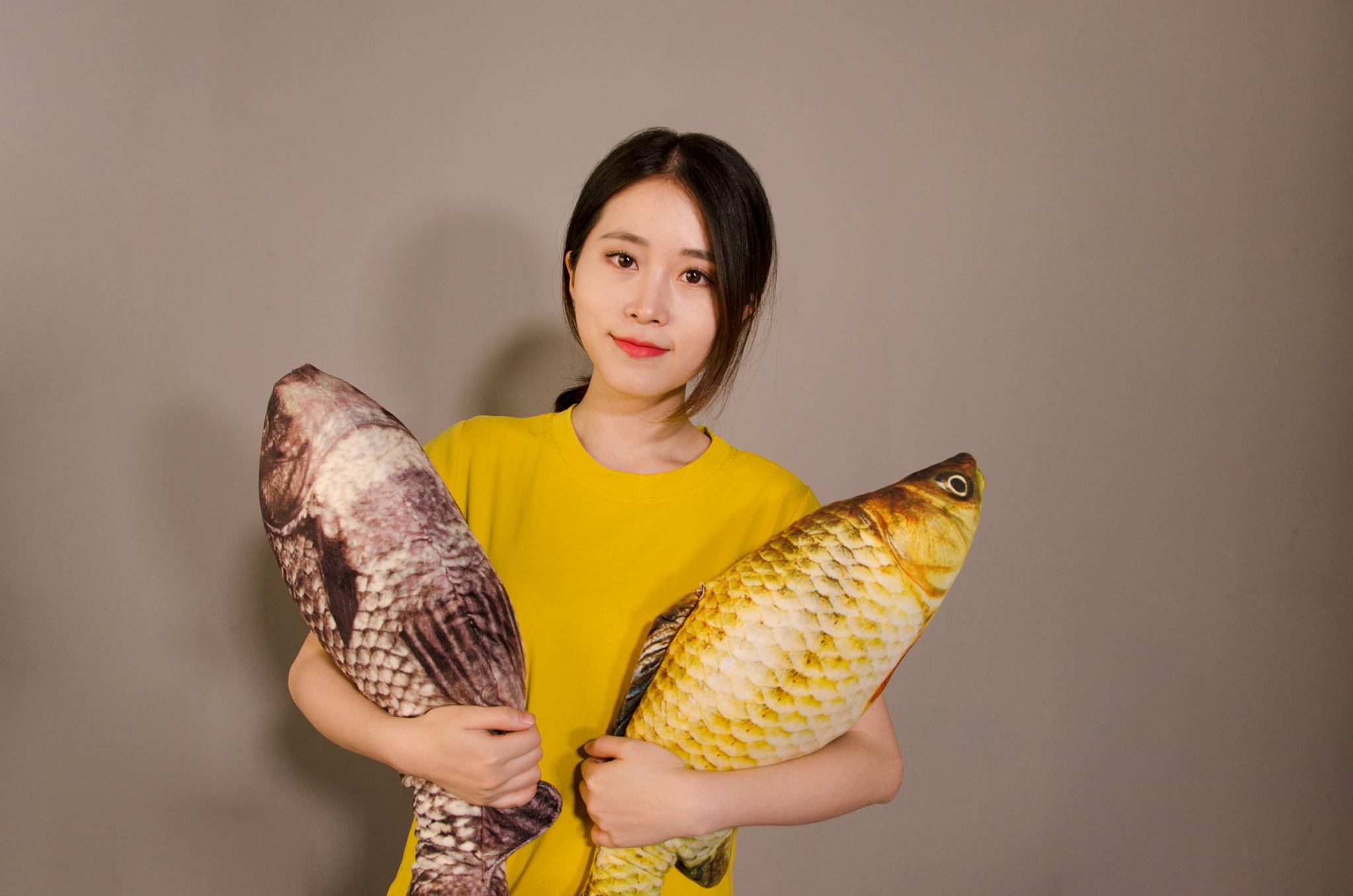 Những gương mặt 'hót hòn họt' của làng vlog xứ Trung kiếm bộn tiền chỉ với 1 video Những gương mặt 'hót hòn họt' của làng vlog xứ Trung kiếm bộn tiền chỉ với 1 video