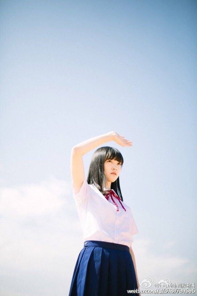 Nữ idol Trung Quốc uống thuốc ngủ tự tử vì cho rằng bản thân không xứng đáng làm người Nữ idol Trung Quốc uống thuốc ngủ tự tử vì cho rằng bản thân không xứng đáng làm người