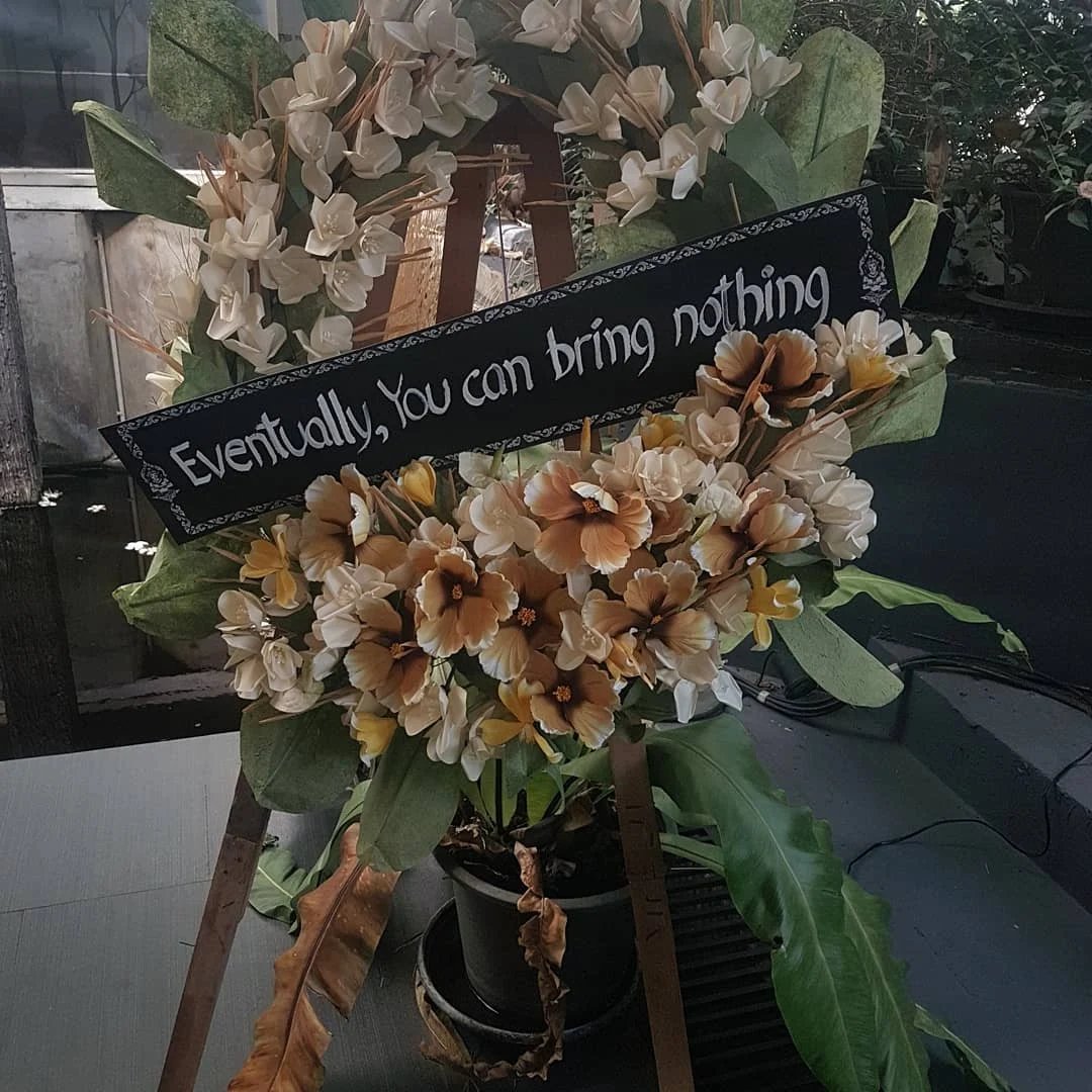 Quán cà phê Thái Lan mở dịch vụ 'trải nghiệm cái chết' cho những ai đang 'chán đời' Quán cà phê Thái Lan mở dịch vụ 'trải nghiệm cái chết' cho những ai đang 'chán đời'