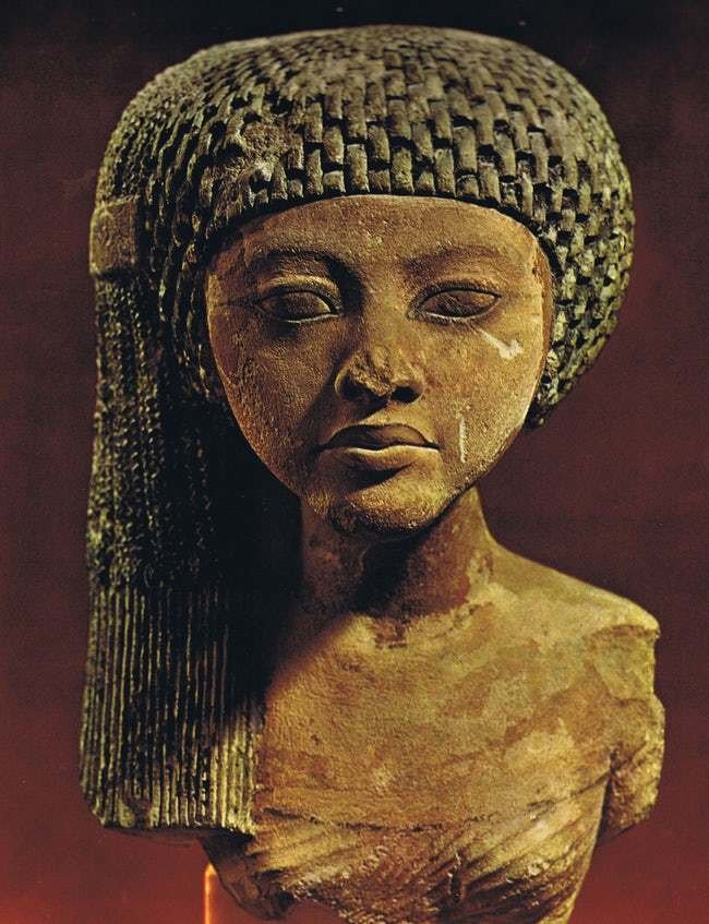 21 sự thật ít người biết về nữ hoàng Nefertiti quyền lực của Ai Cập cổ đại (P2) 21 sự thật ít người biết về nữ hoàng Nefertiti quyền lực của Ai Cập cổ đại (P2)