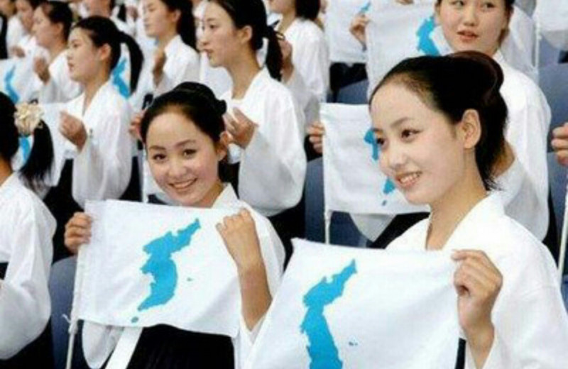 5 mỹ nữ Triều Tiên khiến dân mạng xứ Hàn điên cuồng tìm kiếm thông tin, họ là ai? 5 mỹ nữ Triều Tiên khiến dân mạng xứ Hàn điên cuồng tìm kiếm thông tin, họ là ai?