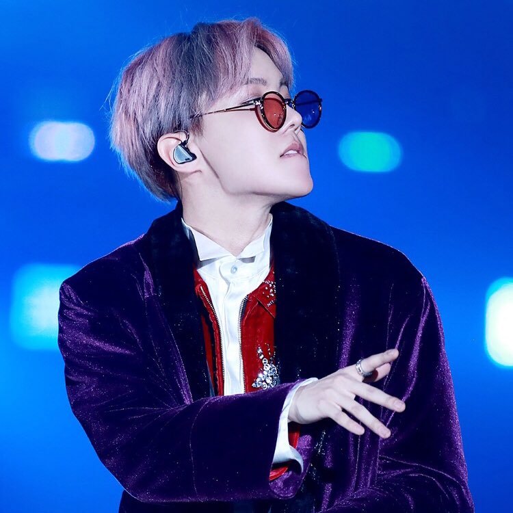 Là ngôi sao toàn cầu nhưng thuở mới debut, BTS cũng từng bị hắt hủi thế này đây Là ngôi sao toàn cầu nhưng thuở mới debut, BTS cũng từng bị hắt hủi thế này đây