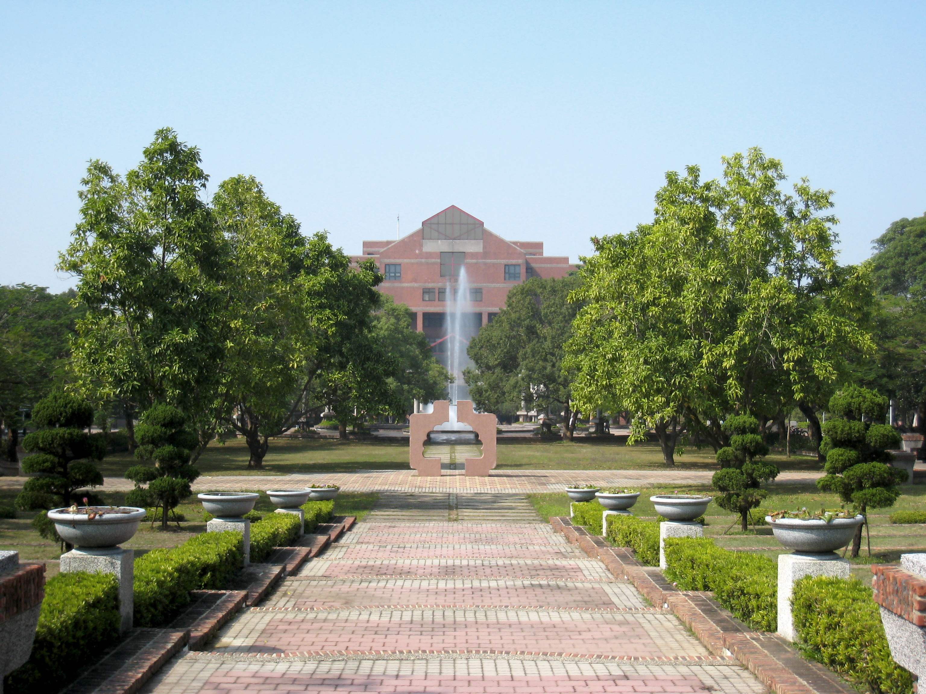 10 câu chuyện ma quái nổi tiếng tại các trường Đại học ở Đài Loan 10 câu chuyện ma quái nổi tiếng tại các trường Đại học ở Đài Loan