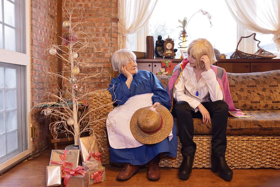 Bà ngoại U90 cosplay 'Howl's Moving Castle' không thể nào chuẩn hơn Bà ngoại U90 cosplay 'Howl's Moving Castle' không thể nào chuẩn hơn