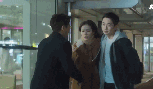 7 chiêu tán tỉnh của trai trẻ Jung Hae In thành công khiến 'Chị đẹp' xiêu lòng 7 chiêu tán tỉnh của trai trẻ Jung Hae In thành công khiến 'Chị đẹp' xiêu lòng