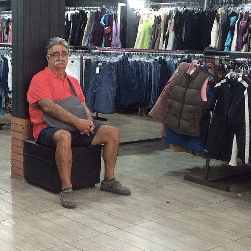 50 sắc thái ngủ gật của các ông chồng khi đợi vợ shopping 50 sắc thái ngủ gật của các ông chồng khi đợi vợ shopping