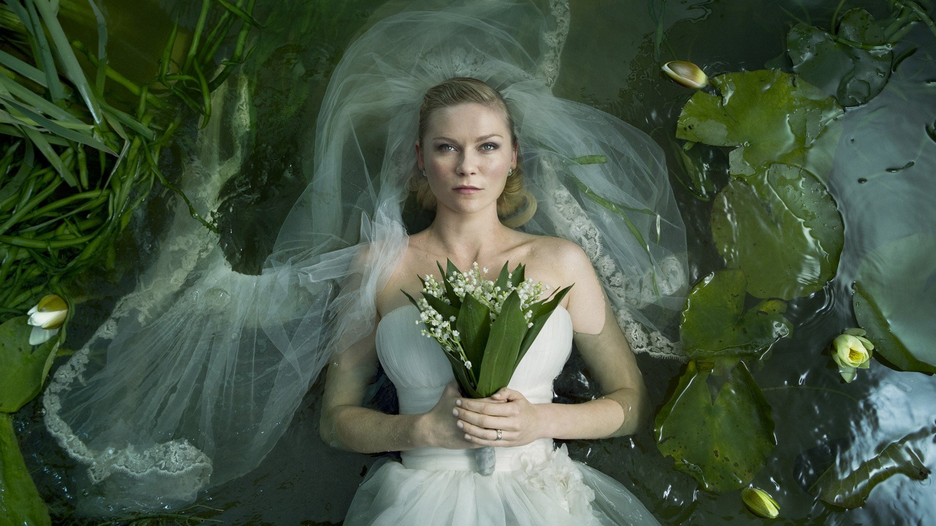 Câu chuyện đằng sau việc bị 'trục xuất' của đạo diễn Lars von Trier năm 2011 và hậu quả tới bây giờ Câu chuyện đằng sau việc bị 'trục xuất' của đạo diễn Lars von Trier năm 2011 và hậu quả tới bây giờ