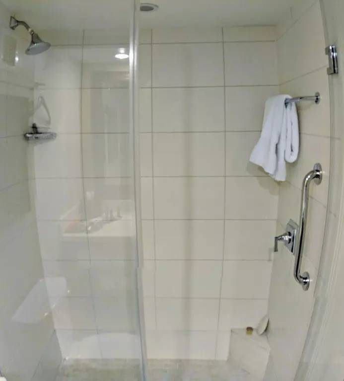 23 khách sạn nghi ngờ do người đến từ... năm 3018 làm chủ 23 khách sạn nghi ngờ do người đến từ... năm 3018 làm chủ