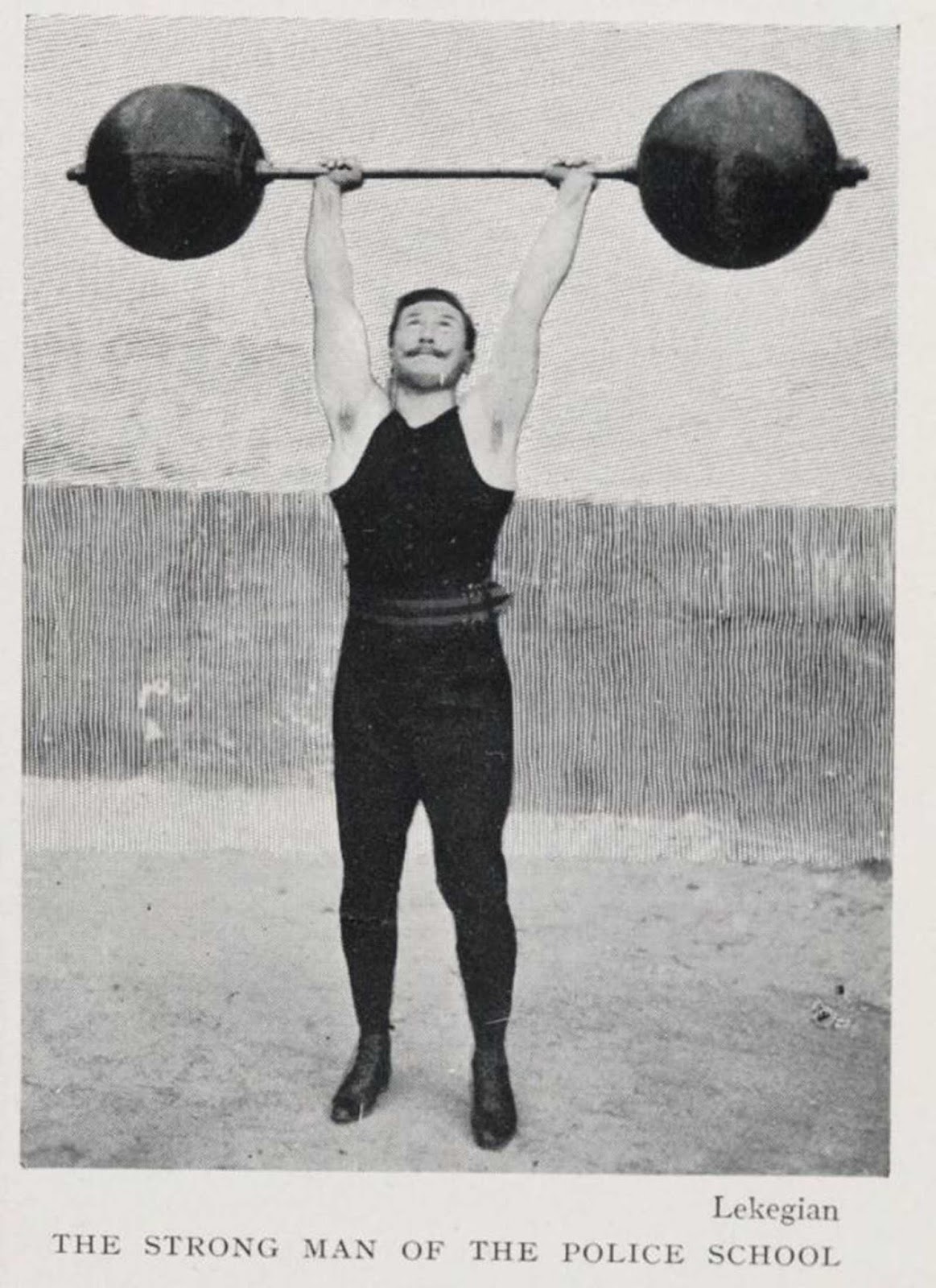 Cơ bắp của những 'ông tổ' phòng gym trông như thế nào? Cơ bắp của những 'ông tổ' phòng gym trông như thế nào?