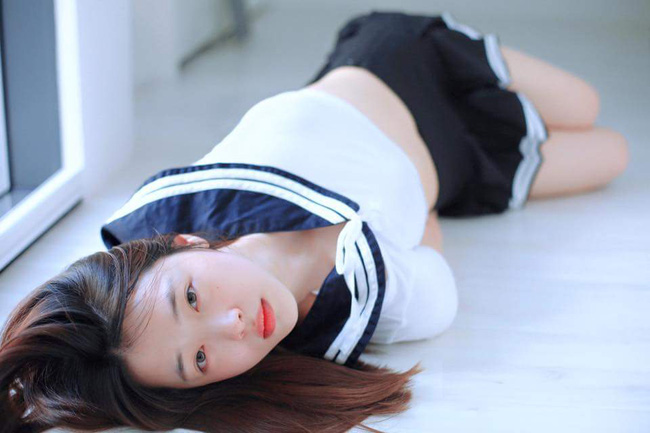 Chi Pu: Muốn là 'nữ thần thanh xuân' hay muốn học Sulli làm 'thần tượng Lolita' đây? Chi Pu: Muốn là 'nữ thần thanh xuân' hay muốn học Sulli làm 'thần tượng Lolita' đây?
