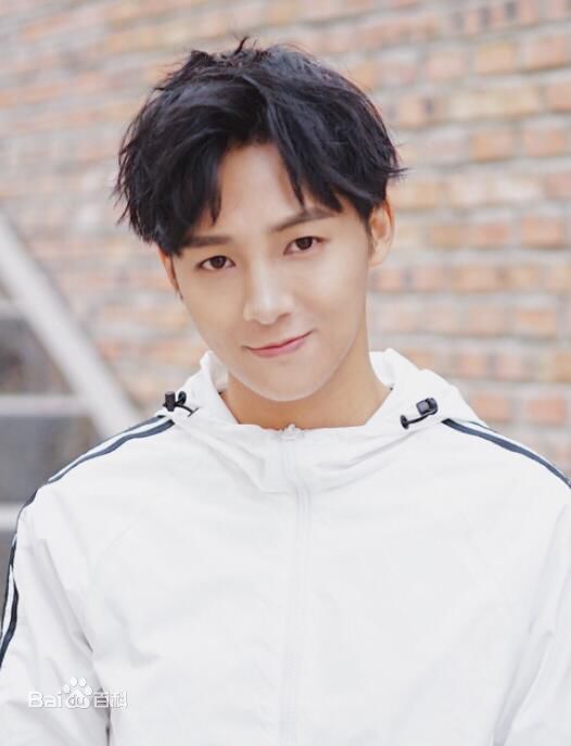 Tất tần tật thông tin về dàn diễn viên web drama 'Ôi Hoàng Đế Bệ Hạ Của Tôi' Tất tần tật thông tin về dàn diễn viên web drama 'Ôi Hoàng Đế Bệ Hạ Của Tôi'