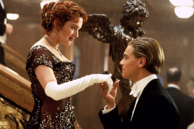 Mừng sinh nhật tuổi 30, Adele 'lầy lội' hóa thân thành nàng Rose trong Titanic Mừng sinh nhật tuổi 30, Adele 'lầy lội' hóa thân thành nàng Rose trong Titanic