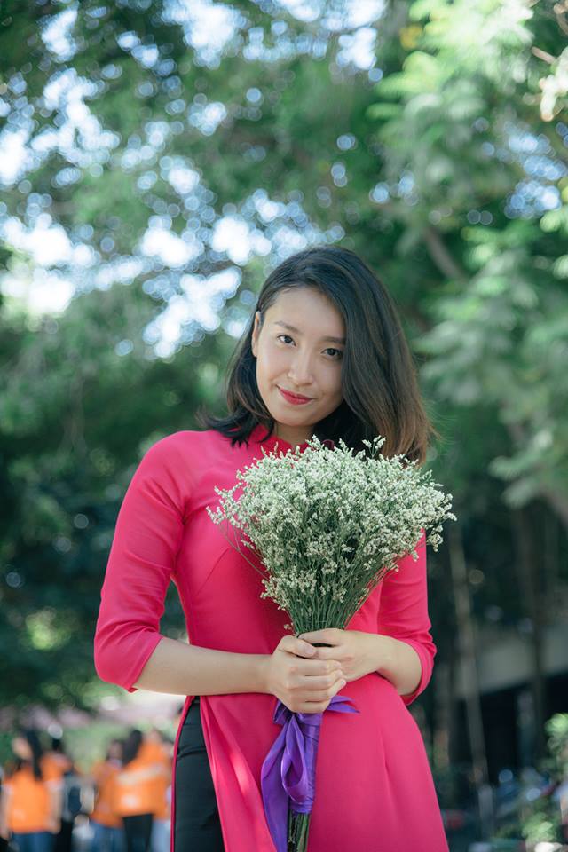 Tự mình giảm 12kg, cô gái này bây giờ đã là một vlogger nổi tiếng về làm đẹp và giảm cân lành mạnh Tự mình giảm 12kg, cô gái này bây giờ đã là một vlogger nổi tiếng về làm đẹp và giảm cân lành mạnh