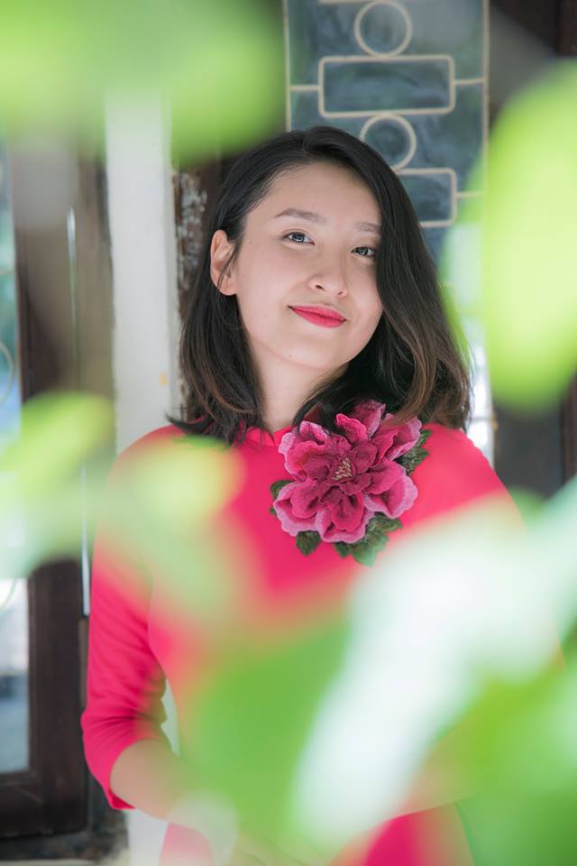 Tự mình giảm 12kg, cô gái này bây giờ đã là một vlogger nổi tiếng về làm đẹp và giảm cân lành mạnh Tự mình giảm 12kg, cô gái này bây giờ đã là một vlogger nổi tiếng về làm đẹp và giảm cân lành mạnh