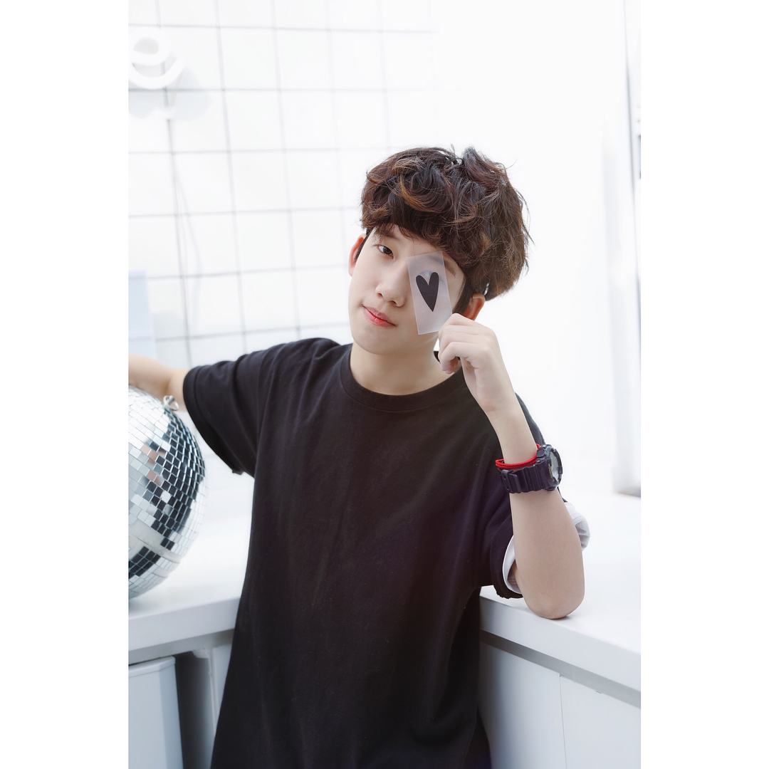 JYP ra mắt nhóm nhạc 'nhi đồng' ở Trung Quốc, sẽ là bản sao nâng cấp của TFBoys? JYP ra mắt nhóm nhạc 'nhi đồng' ở Trung Quốc, sẽ là bản sao nâng cấp của TFBoys?