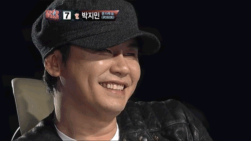 Thuyết âm mưu: Có hay không chuyện 'ông lớn' YG lợi dụng tên tuổi của BTS để PR cho Black Pink? Thuyết âm mưu: Có hay không chuyện 'ông lớn' YG lợi dụng tên tuổi của BTS để PR cho Black Pink?