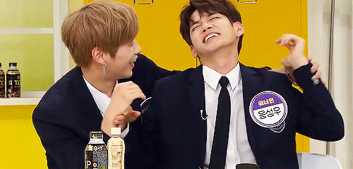 Những khoảnh khắc 'tình như cái bình' của 8 cặp bromance nổi tiếng trong Wanna One Những khoảnh khắc 'tình như cái bình' của 8 cặp bromance nổi tiếng trong Wanna One