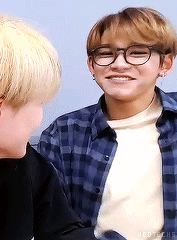 Bi hài chuyện các nam idol đẹp trai có thừa nhưng không biết sử dụng nhan sắc sao cho đúng Bi hài chuyện các nam idol đẹp trai có thừa nhưng không biết sử dụng nhan sắc sao cho đúng