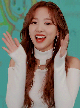 Ba năm kể từ show thực tế Sixteen, nhan sắc của TWICE đã thay đổi ngoạn mục ra sao? Ba năm kể từ show thực tế Sixteen, nhan sắc của TWICE đã thay đổi ngoạn mục ra sao?