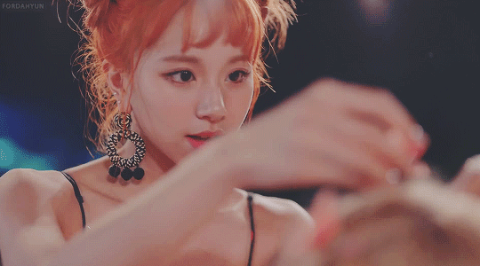 Ba năm kể từ show thực tế Sixteen, nhan sắc của TWICE đã thay đổi ngoạn mục ra sao? Ba năm kể từ show thực tế Sixteen, nhan sắc của TWICE đã thay đổi ngoạn mục ra sao?