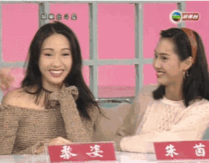 'Rửa mắt' với phong cách thời trang đỉnh cao của các đại mỹ nhân Hồng Kông thập niên 90 'Rửa mắt' với phong cách thời trang đỉnh cao của các đại mỹ nhân Hồng Kông thập niên 90