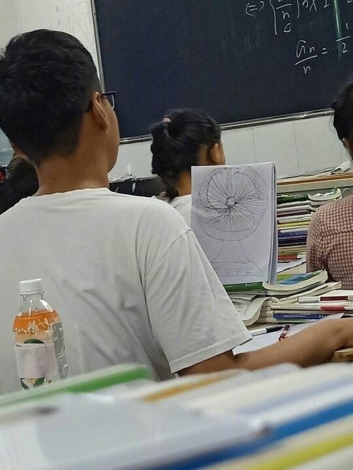 Những kiểu người tự chơi một mình nhưng vui hết cả phần thiên hạ Những kiểu người tự chơi một mình nhưng vui hết cả phần thiên hạ