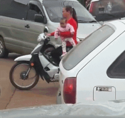 Những 'hung thần đường phố' khiến dân tình sợ phát khóc vì lái xe như một trò đùa Những 'hung thần đường phố' khiến dân tình sợ phát khóc vì lái xe như một trò đùa