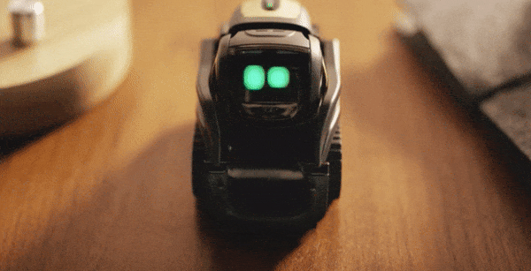 Anki Vector - 'Thú cưng công nghệ' dễ thương giống hệt trong phim Wall-E Anki Vector - 'Thú cưng công nghệ' dễ thương giống hệt trong phim Wall-E