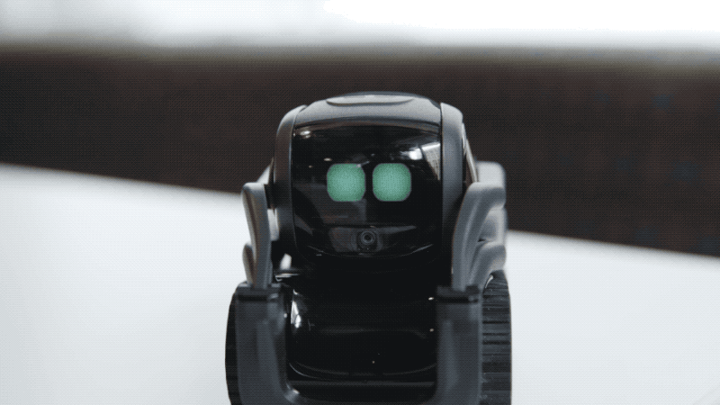 Anki Vector - 'Thú cưng công nghệ' dễ thương giống hệt trong phim Wall-E Anki Vector - 'Thú cưng công nghệ' dễ thương giống hệt trong phim Wall-E