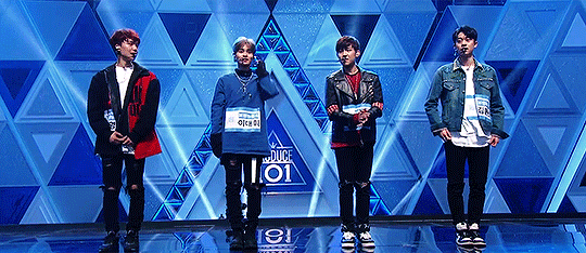 Wanna One sau khi tan rã: Người nhận trăm ngàn lời săn đón, kẻ chỉ có duy nhất một con đường để đi Wanna One sau khi tan rã: Người nhận trăm ngàn lời săn đón, kẻ chỉ có duy nhất một con đường để đi