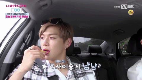 Kang Daniel và Ong Seong Woo: Mối quan hệ hơn cả tình bạn thì được gọi là...? Kang Daniel và Ong Seong Woo: Mối quan hệ hơn cả tình bạn thì được gọi là...?