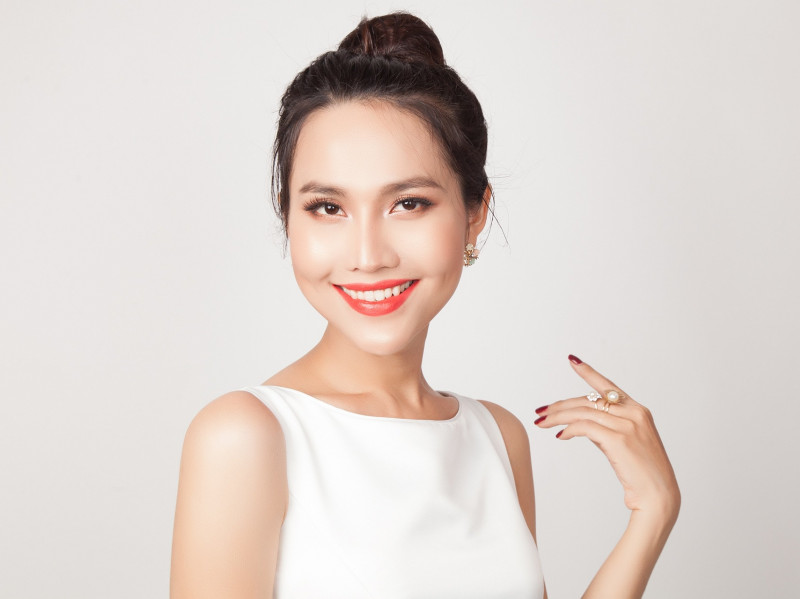 Ngắm nhan sắc 4 thí sinh chuyển giới đẹp nhất cuộc thi The Tiffany's Vietnam mùa đầu tiên Ngắm nhan sắc 4 thí sinh chuyển giới đẹp nhất cuộc thi The Tiffany's Vietnam mùa đầu tiên