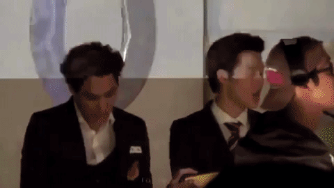 Sở hữu hậu cung fanboy toàn nhân vật tiếng tăm, IU quá hợp với danh hiệu 'idol của các idol' Sở hữu hậu cung fanboy toàn nhân vật tiếng tăm, IU quá hợp với danh hiệu 'idol của các idol'