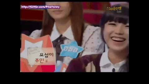 Sở hữu hậu cung fanboy toàn nhân vật tiếng tăm, IU quá hợp với danh hiệu 'idol của các idol' Sở hữu hậu cung fanboy toàn nhân vật tiếng tăm, IU quá hợp với danh hiệu 'idol của các idol'