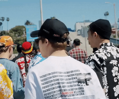 10 lùm xùm động trời năm 2018: Người qua đường 'hít drama' còn fan K-Pop 'sợ không dám thở' 10 lùm xùm động trời năm 2018: Người qua đường 'hít drama' còn fan K-Pop 'sợ không dám thở'