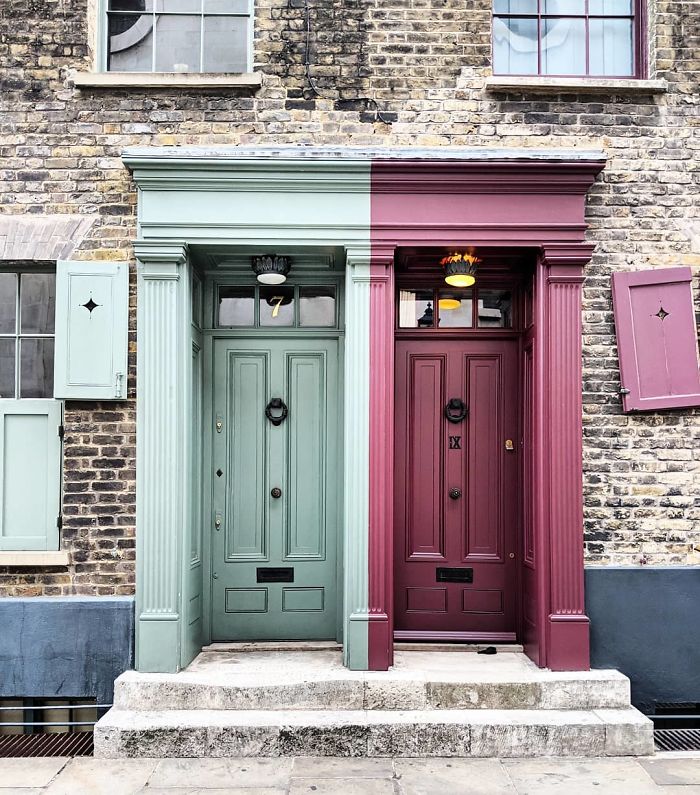 Những cánh cửa đẹp thần tiên ở London khiến ta như lạc lối trong phim của Wes Anderson Những cánh cửa đẹp thần tiên ở London khiến ta như lạc lối trong phim của Wes Anderson