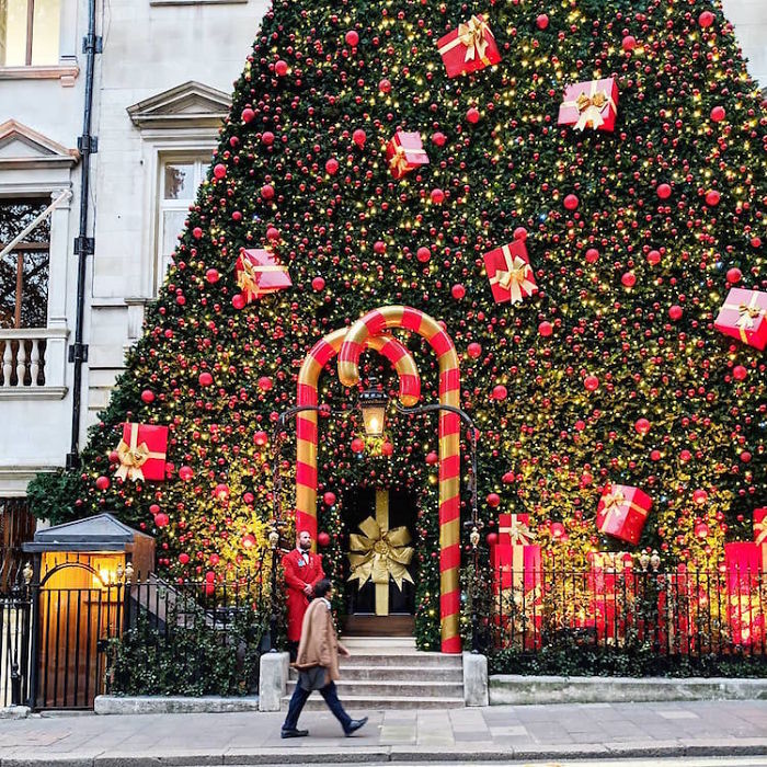 Những cánh cửa đẹp thần tiên ở London khiến ta như lạc lối trong phim của Wes Anderson Những cánh cửa đẹp thần tiên ở London khiến ta như lạc lối trong phim của Wes Anderson