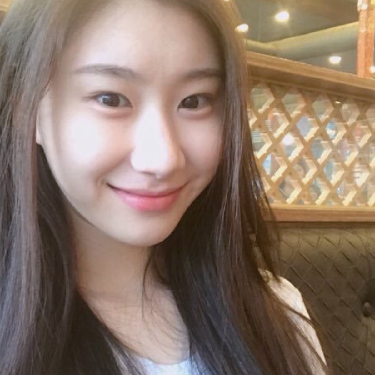 Mặt mộc trước khi debut của nhóm nữ mới nhà JYP: Người đẹp từ bé, kẻ dậy thì siêu thành công Mặt mộc trước khi debut của nhóm nữ mới nhà JYP: Người đẹp từ bé, kẻ dậy thì siêu thành công