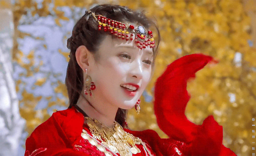 Lộ ảnh quá khứ kém sắc của Bành Tiểu Nhiễm - 'Hồng y mỹ nữ' khiến dân tình say đắm trong 'Đông Cung' Lộ ảnh quá khứ kém sắc của Bành Tiểu Nhiễm - 'Hồng y mỹ nữ' khiến dân tình say đắm trong 'Đông Cung'