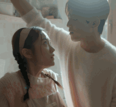 'Đêm Ấy Sao Chổi Đến': Idol mỹ nam xuyên không đi tìm bản sao của mình lại phải lòng fangirl 'Đêm Ấy Sao Chổi Đến': Idol mỹ nam xuyên không đi tìm bản sao của mình lại phải lòng fangirl