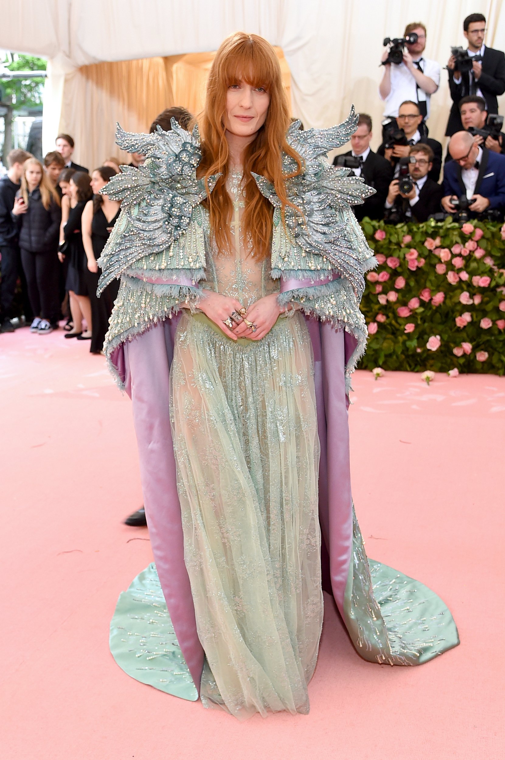 Các sao mặc gì để 'chặt chém' lẫn nhau trên thảm đỏ Met Gala 2019? Các sao mặc gì để 'chặt chém' lẫn nhau trên thảm đỏ Met Gala 2019?