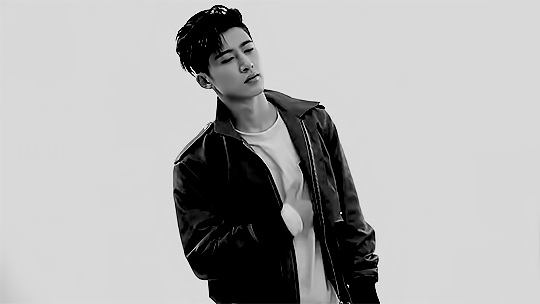 Những khoảnh khắc yêu muốn chết của thánh skinship B.I và 'nạn nhân' Bobby (IKON) Những khoảnh khắc yêu muốn chết của thánh skinship B.I và 'nạn nhân' Bobby (IKON)