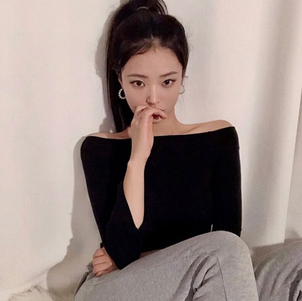 Xứ Hàn dậy sóng vì 'bản sao' BLACKPINK Jennie: Má bánh bao và mắt mèo xinh hệt chính chủ! Xứ Hàn dậy sóng vì 'bản sao' BLACKPINK Jennie: Má bánh bao và mắt mèo xinh hệt chính chủ!