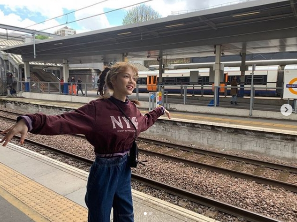 Khoe ảnh đi du lịch, AOA Jimin khiến đồng nghiệp hoảng hốt vì gầy đến đáng sợ Khoe ảnh đi du lịch, AOA Jimin khiến đồng nghiệp hoảng hốt vì gầy đến đáng sợ
