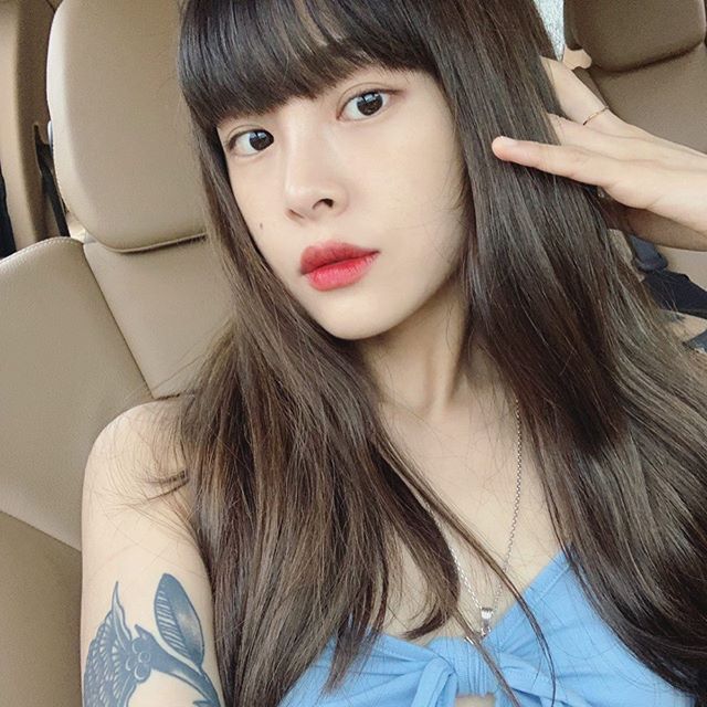 Xuất hiện người đẹp có biệt danh 'Sulli phiên bản xăm trổ', dân tình nhận xét độ giống nhau đến 90% Xuất hiện người đẹp có biệt danh 'Sulli phiên bản xăm trổ', dân tình nhận xét độ giống nhau đến 90%