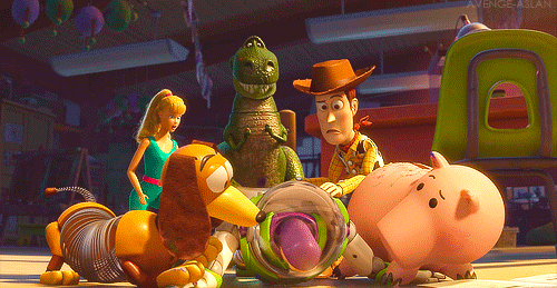 Anh em fan cứng 'Toy Story' dành 8 năm để mang các món đồ chơi ra ngoài đời thật Anh em fan cứng 'Toy Story' dành 8 năm để mang các món đồ chơi ra ngoài đời thật