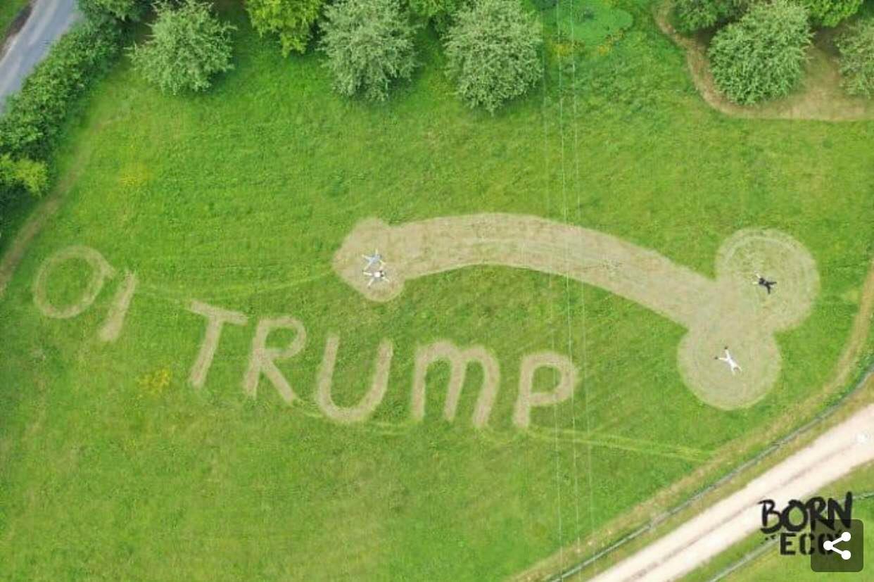 Dân Anh 'chửi thẳng' Tổng thống Trump bằng loạt khẩu hiệu biểu tình chua cay, cười ra nước mắt Dân Anh 'chửi thẳng' Tổng thống Trump bằng loạt khẩu hiệu biểu tình chua cay, cười ra nước mắt
