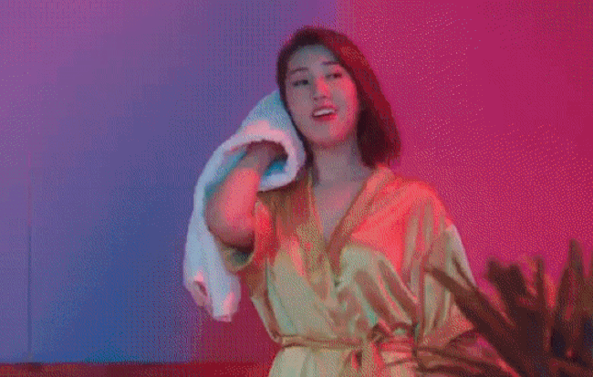 MV 'Sáng Mắt Chưa' hot nhất tối qua, Trúc Nhân đã có ngay câu hát thành trend quốc dân MV 'Sáng Mắt Chưa' hot nhất tối qua, Trúc Nhân đã có ngay câu hát thành trend quốc dân