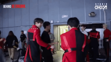 Hết nhận 'gạch đá' vì aegyo quá đà, X1 Son Dongpyo lại bị netizen Hàn tố coi thường thành viên khác Hết nhận 'gạch đá' vì aegyo quá đà, X1 Son Dongpyo lại bị netizen Hàn tố coi thường thành viên khác