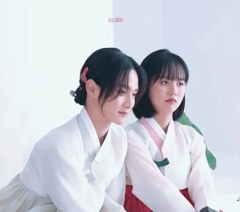 The Tale Of Nokdu: Bí quyết giúp nam chính giả gái xinh hơn cả 'tình đầu quốc dân' Kim So Hyun The Tale Of Nokdu: Bí quyết giúp nam chính giả gái xinh hơn cả 'tình đầu quốc dân' Kim So Hyun